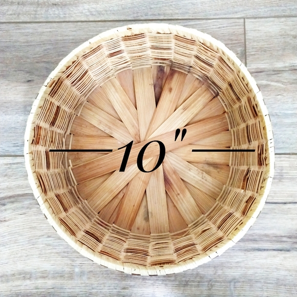 Vintage Wicker Wall Baskets - Picture 4 of 7